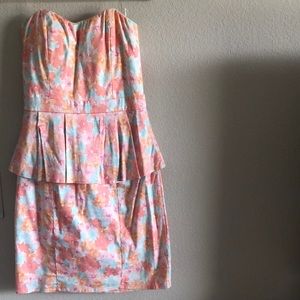 Floral strapless dress